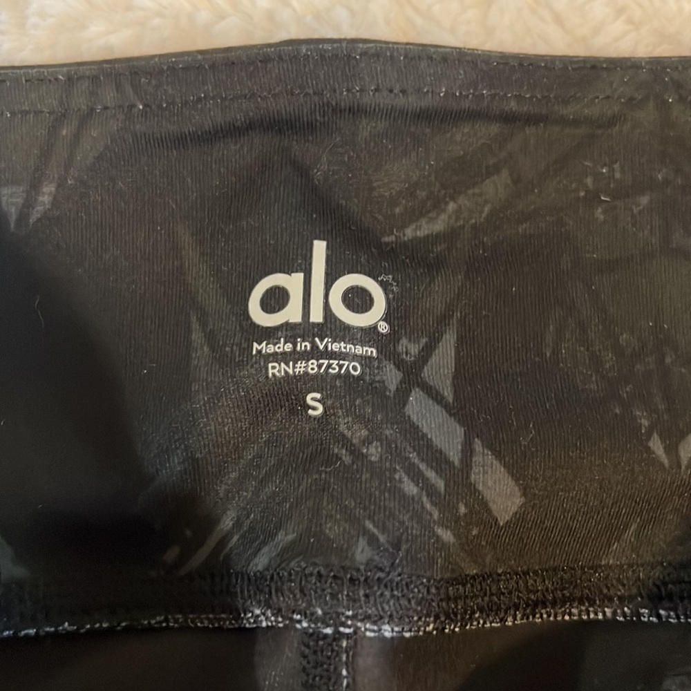 Alo leggings - Picture 3 of 4